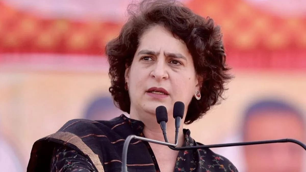 Tehsildar wrote this about Priyanka Gandhi on social media, a war of words started between the leaders