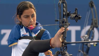 Paralympics: Anand Mahindra impressed by Sheetal Devi reminded her of old promise said you are my inspiration