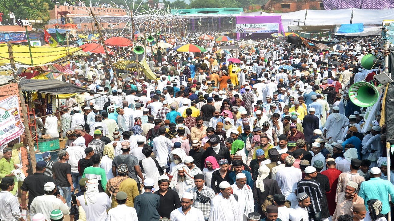 Urs-e-Razvi 2024 concludes with Ala Hazrat kul ritual in Bareilly