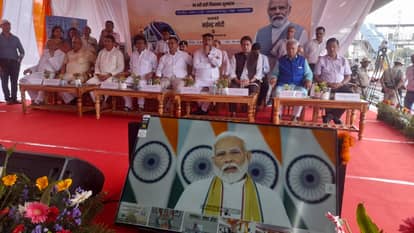 Meerut-Lucknow Vande Bharat will run today: PM Modi will do virtual inauguration, 200 children will travel for