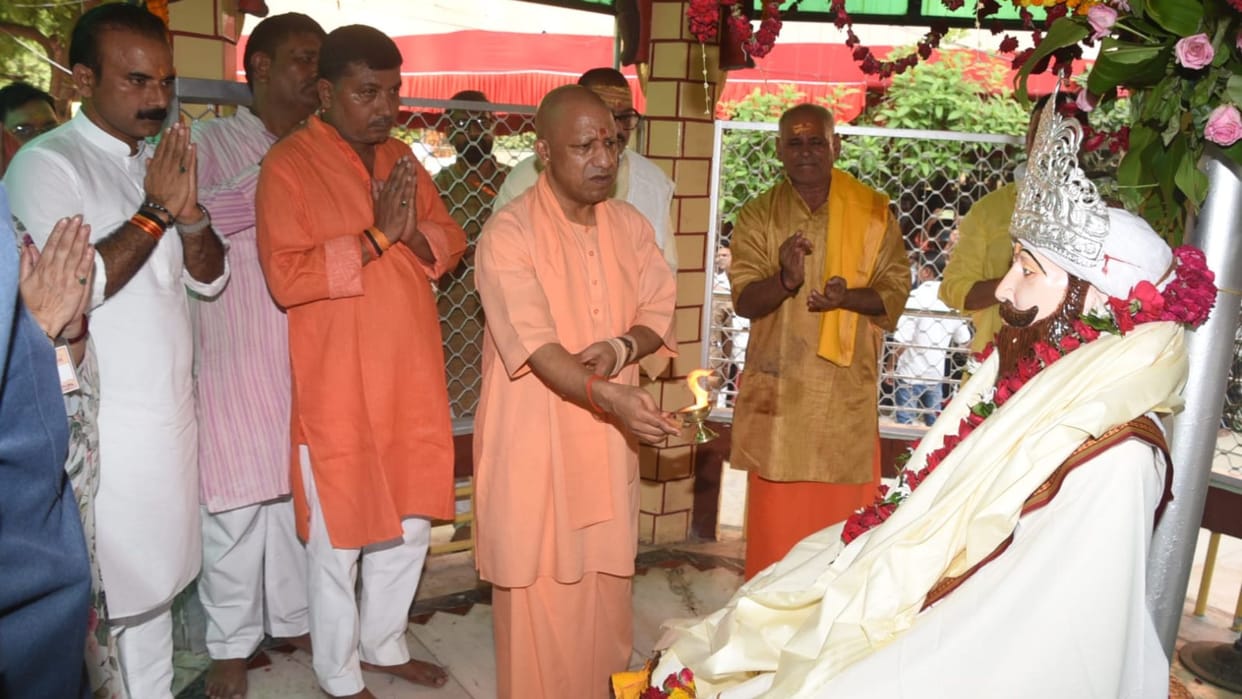 Saints and Yogis can never betray government CM targeted opponents worshipped Keenaram