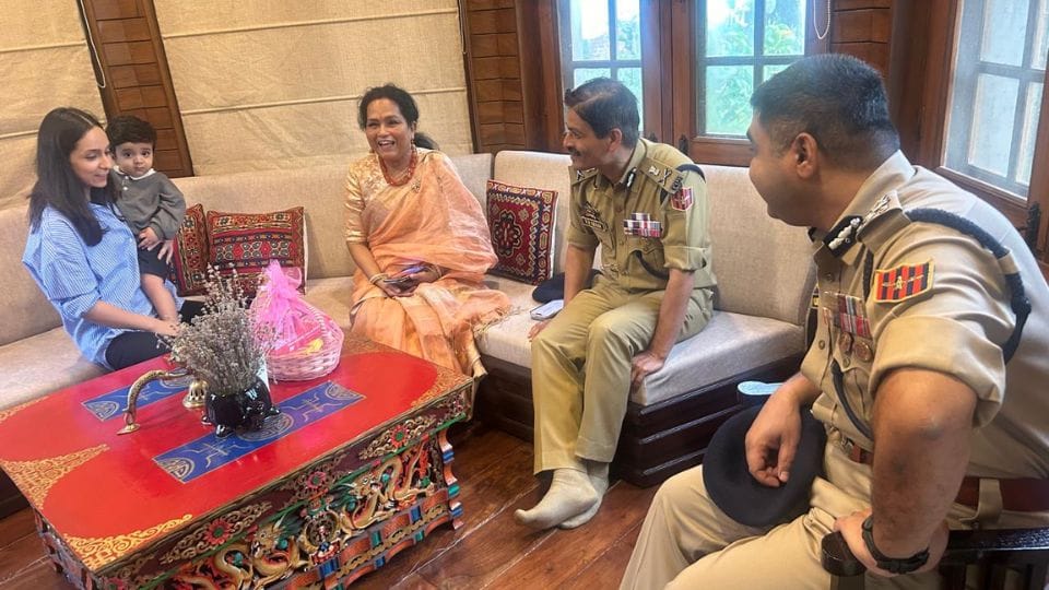 DGP met wife and son of martyred DSP Humayun In Jammu