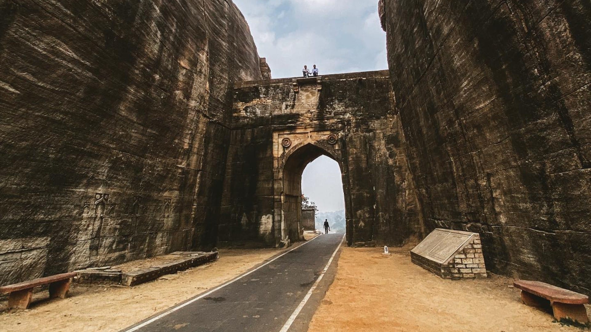 know about Stree 2 city Chanderi in madhya pradesh plan two days trip of chanderi in budget