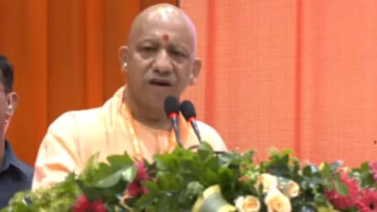 CM Yogi Adityanath attended BJP workshop at TFC in varanasi