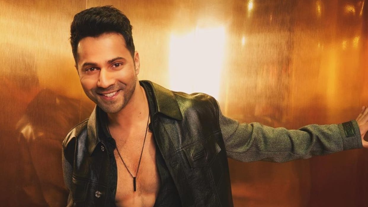 Film Baby John Actor Varun Dhawan With Wife Natasha Dalal Daughter Lara Go To New Year Vacation