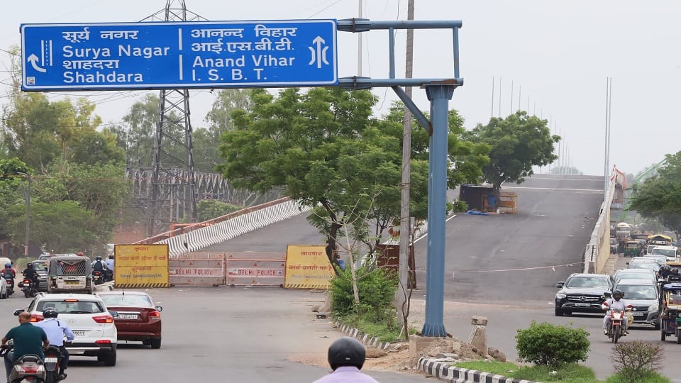 Anand Vihar-Apsara border elevator corridor ready, waiting for permission to cut trees