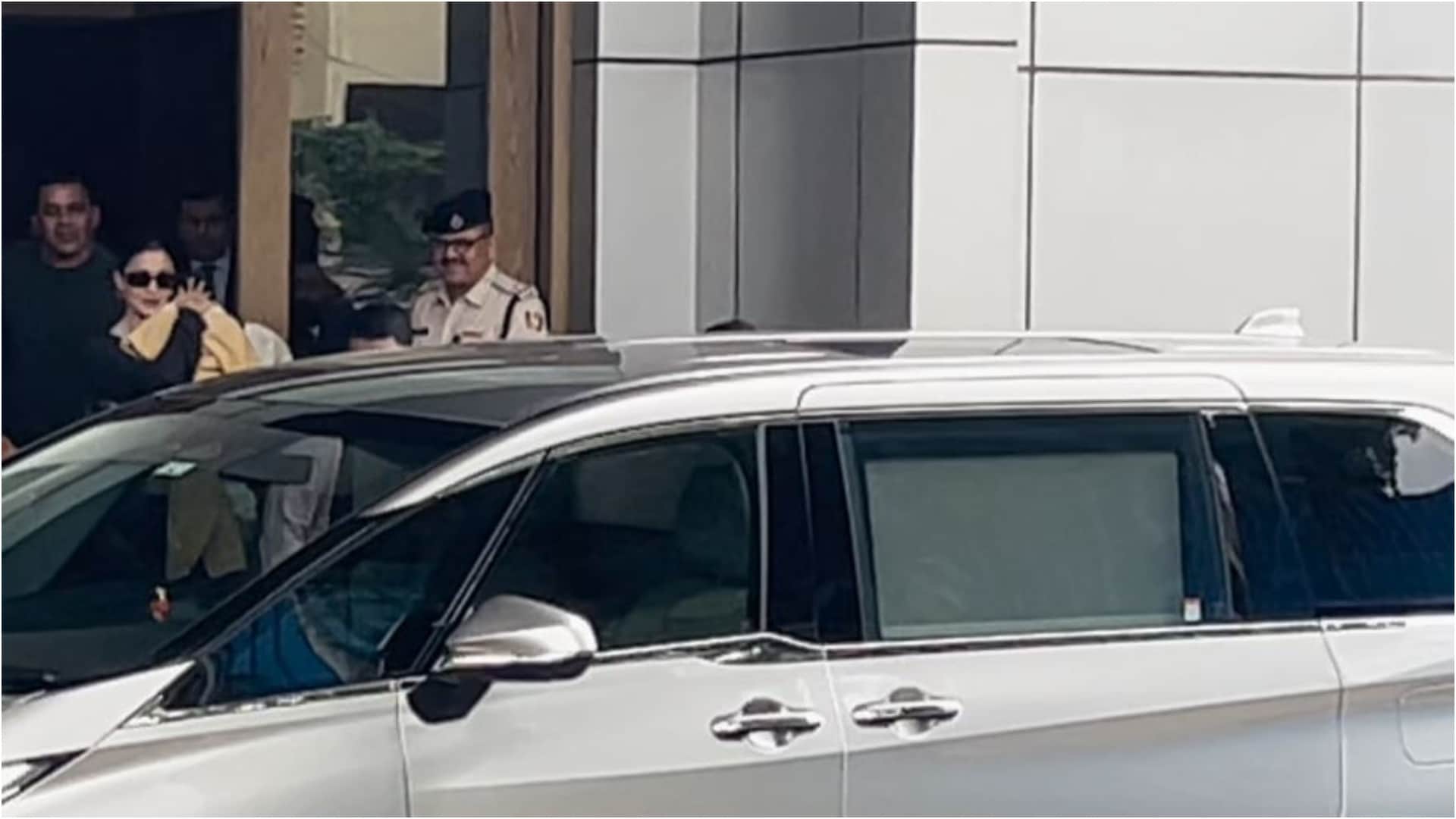Alia bhatt and Sharvari wagh returned to Mumbai after completing the shooting of Alpha in Kashmir