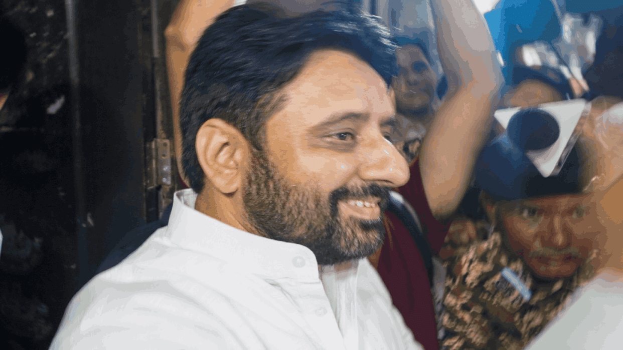 Supporters of AAP MLA accused of assaulting BJP leader Shehzad