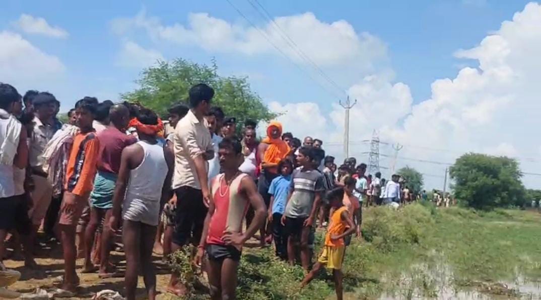 Bihar News: Four children drowned in a water filled pit in Patna, SDRF team is conducting search operation