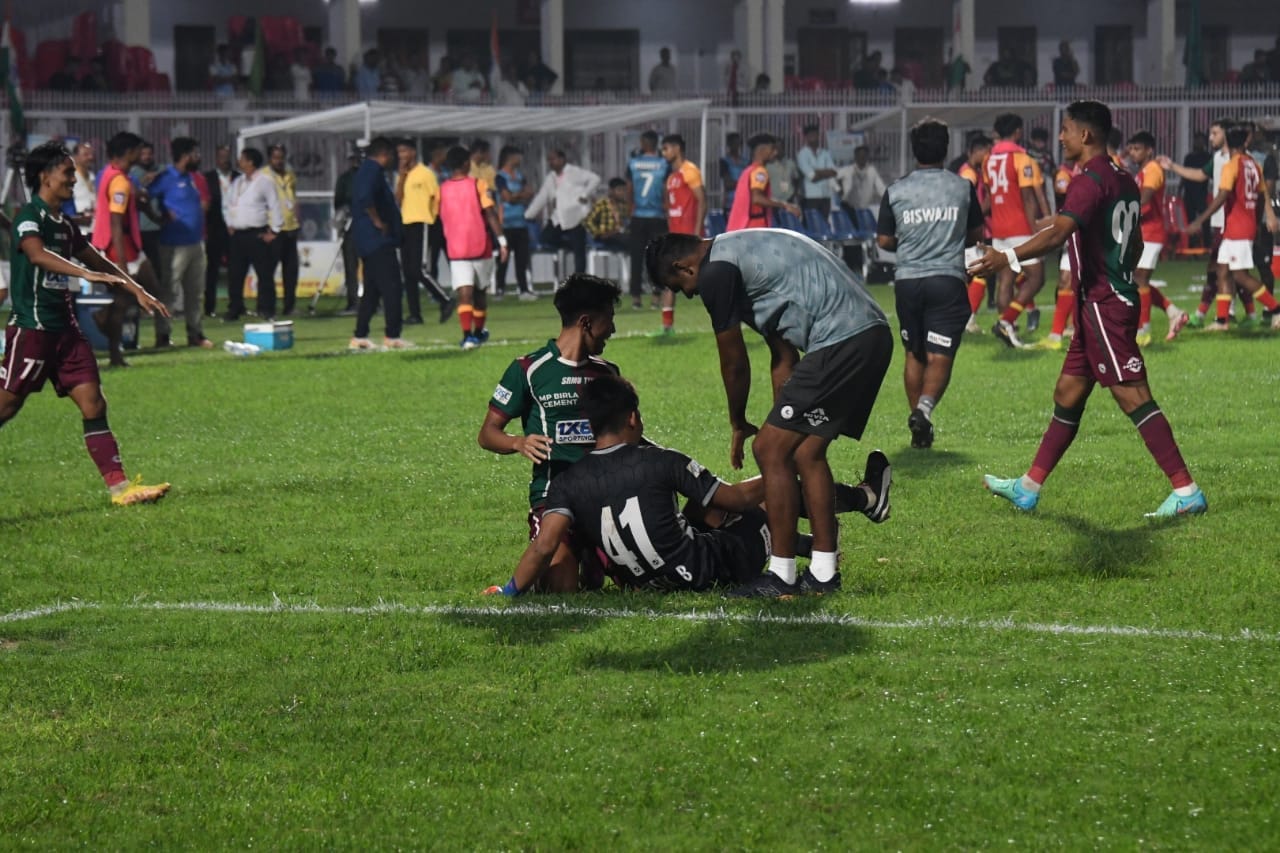 Mohan Bagan team won the Chief Minister cup in Lucknow.