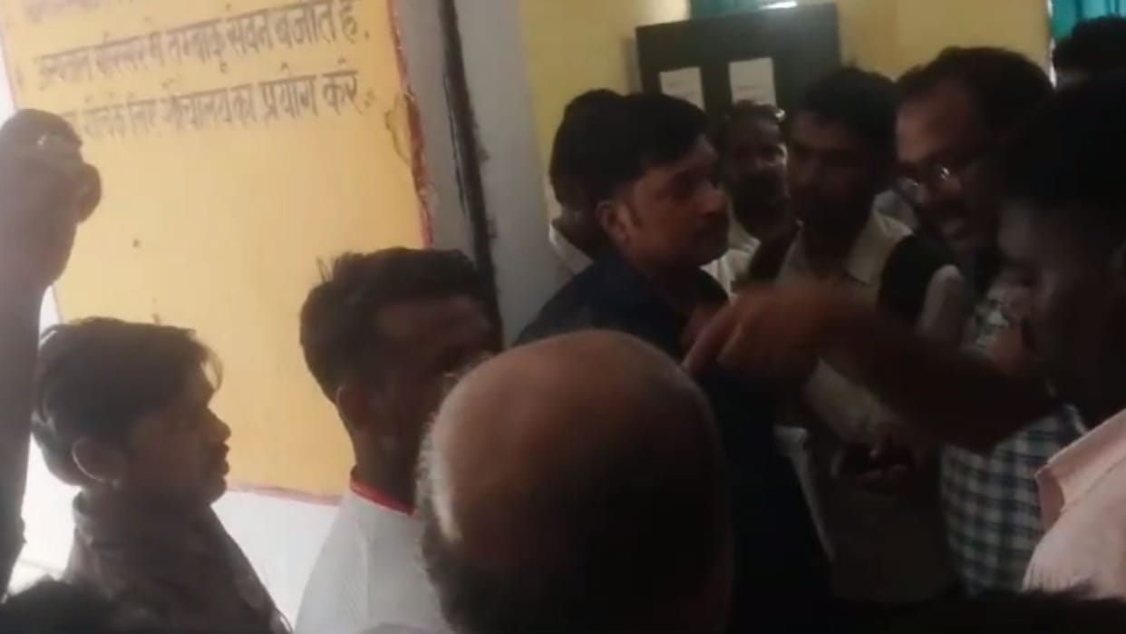 twenty students health deteriorated after being given filariasis doses parents created ruckus