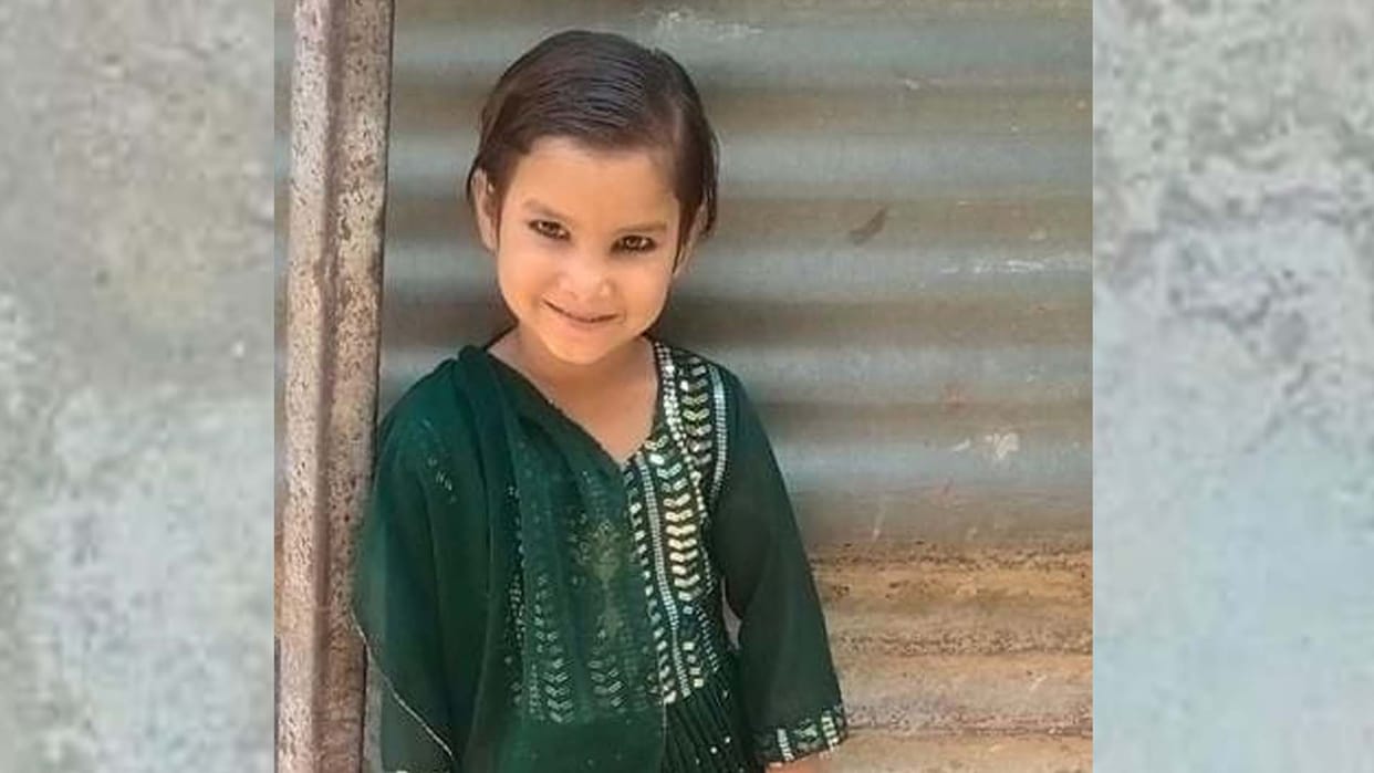 Mahoba: Daughter dies in truck accident, parents injured