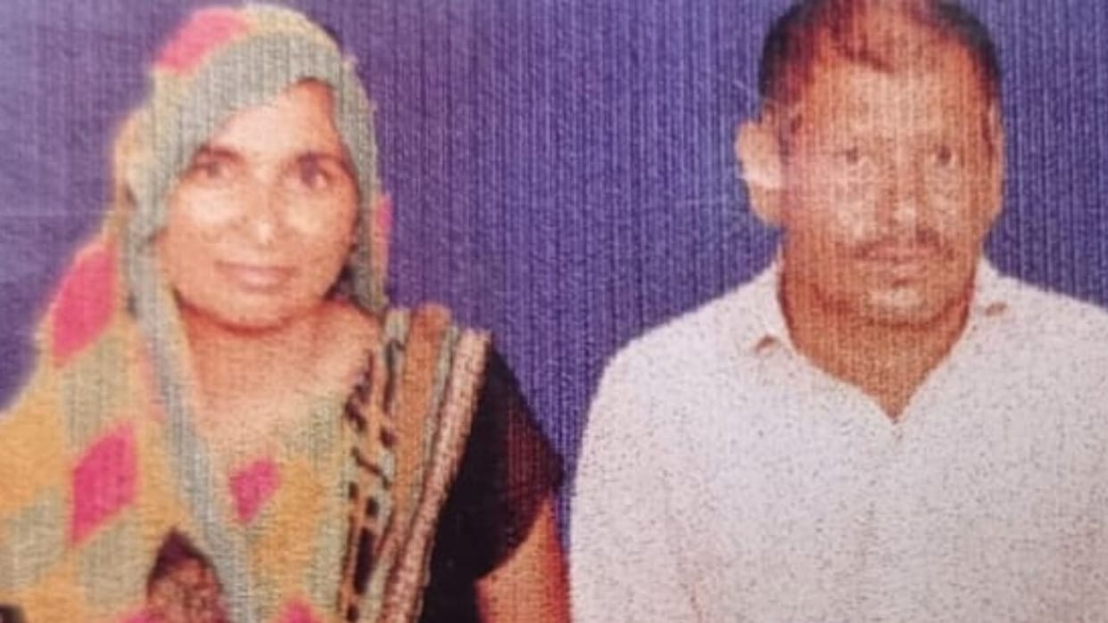Debt havoc Couple and their daughter consumed poison in Hapur all three died