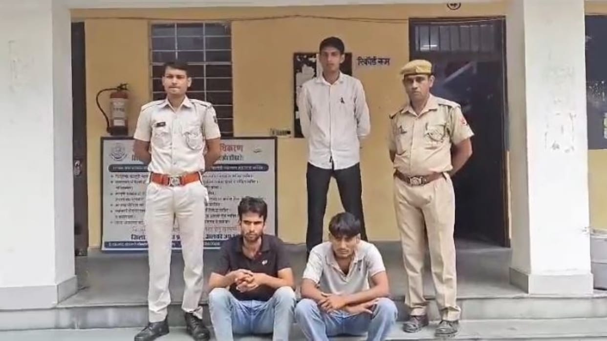 Alwar News: 2 vicious thieves who stole bike by using fake key are in police custody, stolen bike also seized