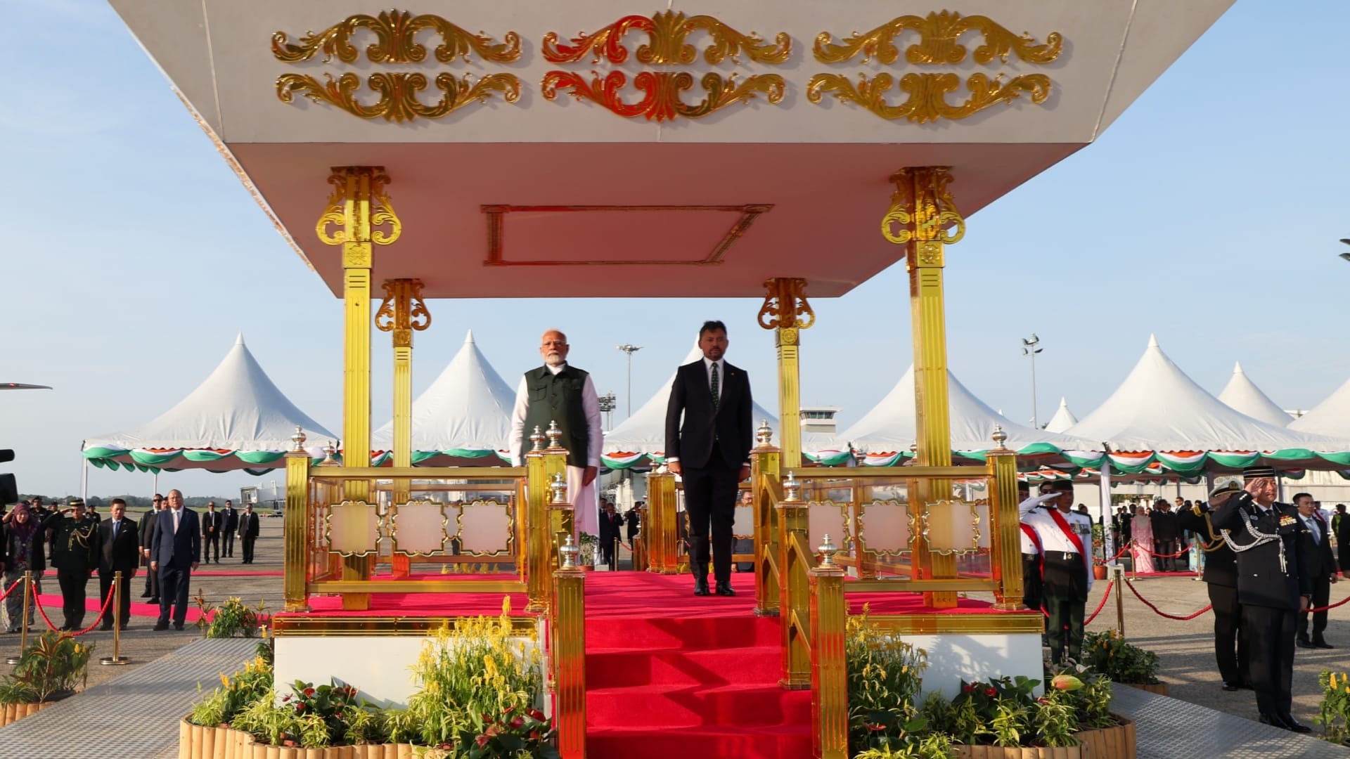 ब्रुनेई में प्रधानमंत्री नरेंद्र मोदी