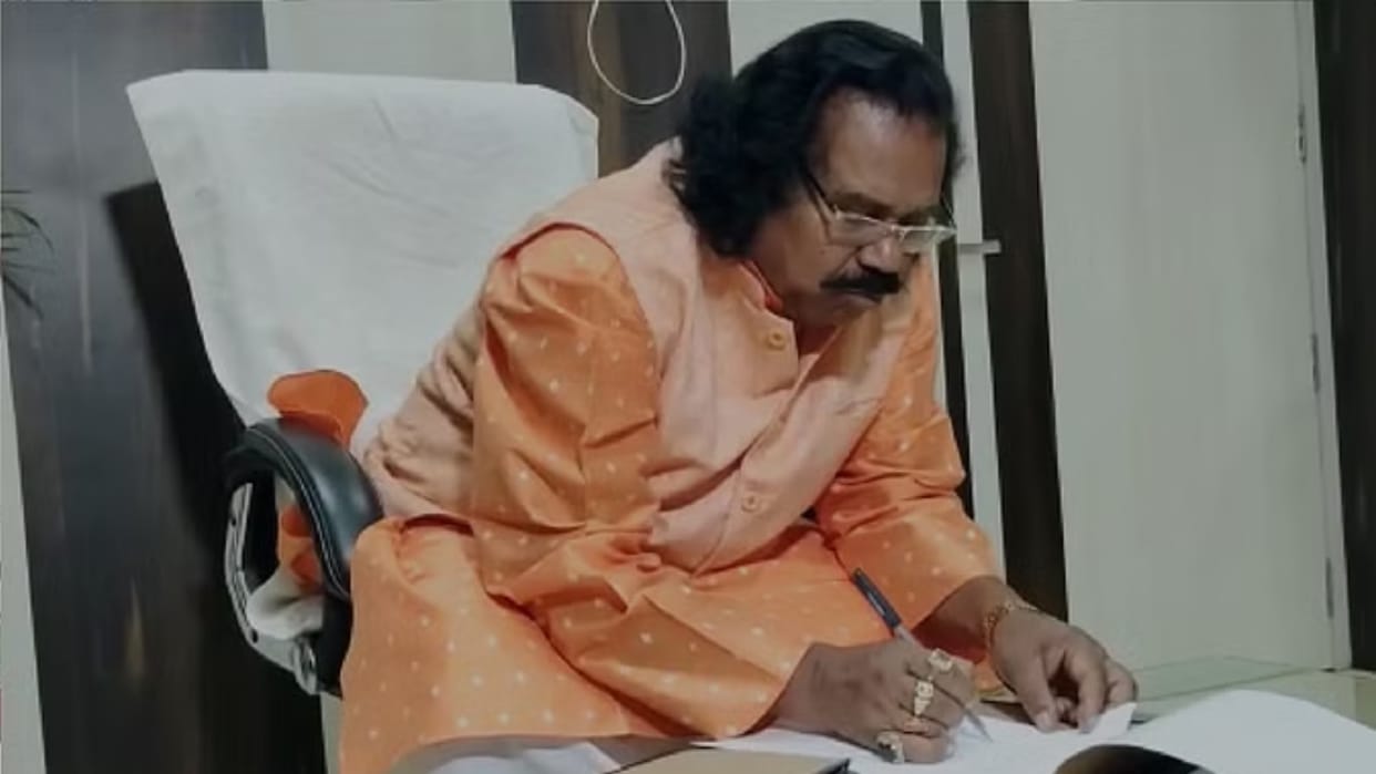 CG tribal leader Nandkumar Sai again joined Chhattisgarh BJP, took BJP membership