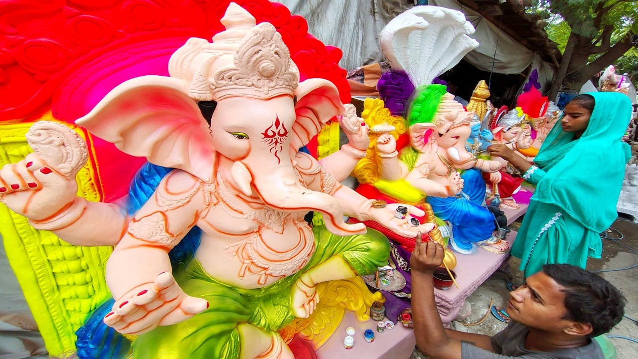 Ganesh Chaturthi 2024 Ganapati Sthapana time and puja vidhi