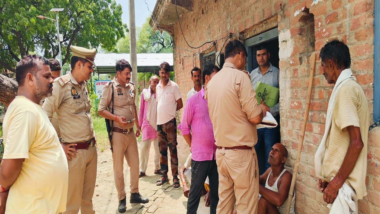 Hamirpur: Two people injured in wild jackal attack