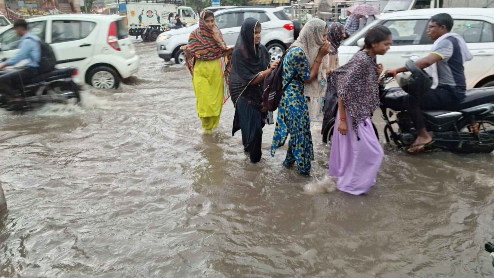Kaithal Rain: The city became a pond in just two hours of rain, more than 40 mm of rain fell