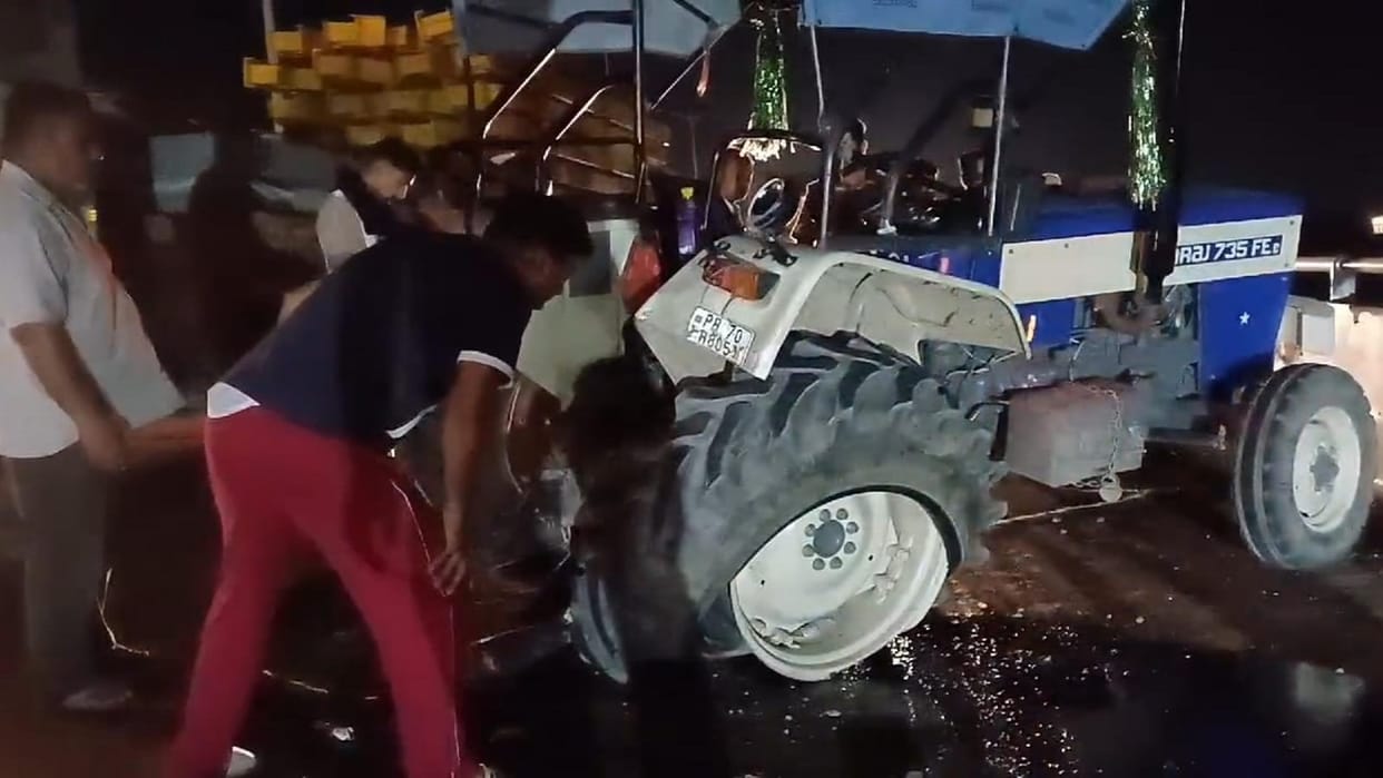 Accident in Ambala, Truck hits tractor on Chandigarh Highway, man and woman along with their 2 children injure
