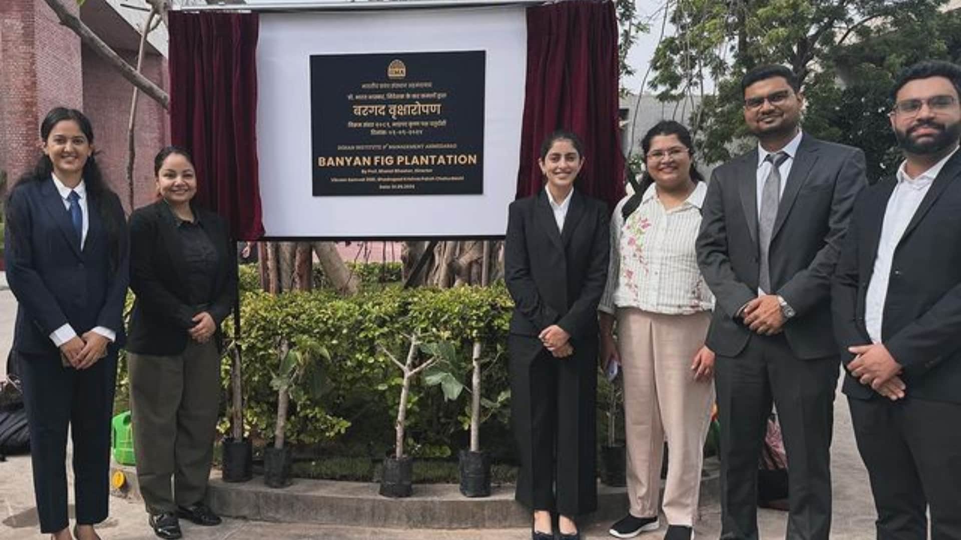associate professor at IIMA Promila Agarwal stated Navya Naveli Nanda was qualified to secure the admission