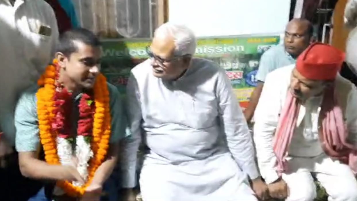 Jaunpur MP Babu Singh Kushwaha took information about kidnapping from Pradeep Kushwaha of Ghazipur