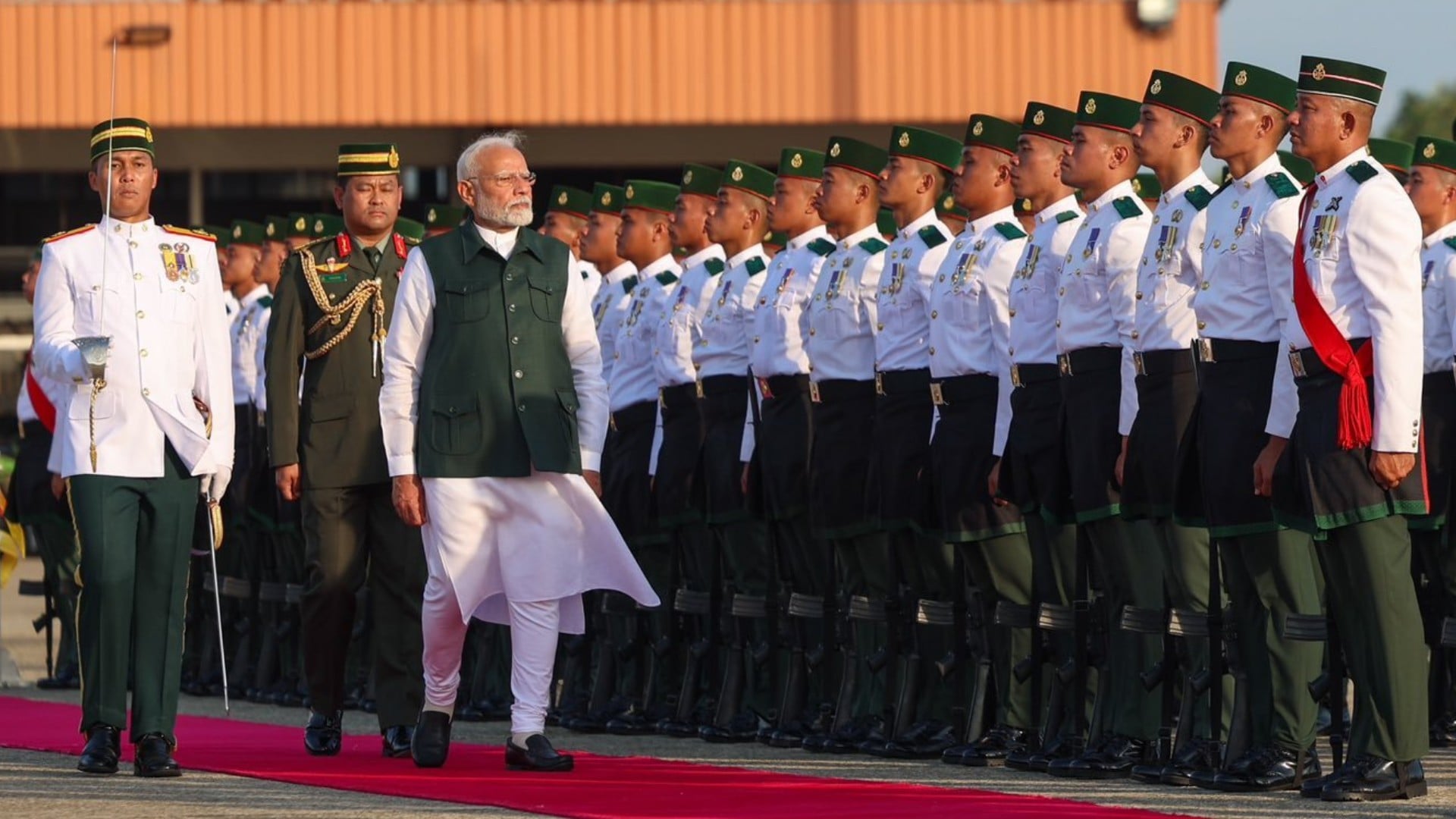 ब्रुनेई में प्रधानमंत्री नरेंद्र मोदी