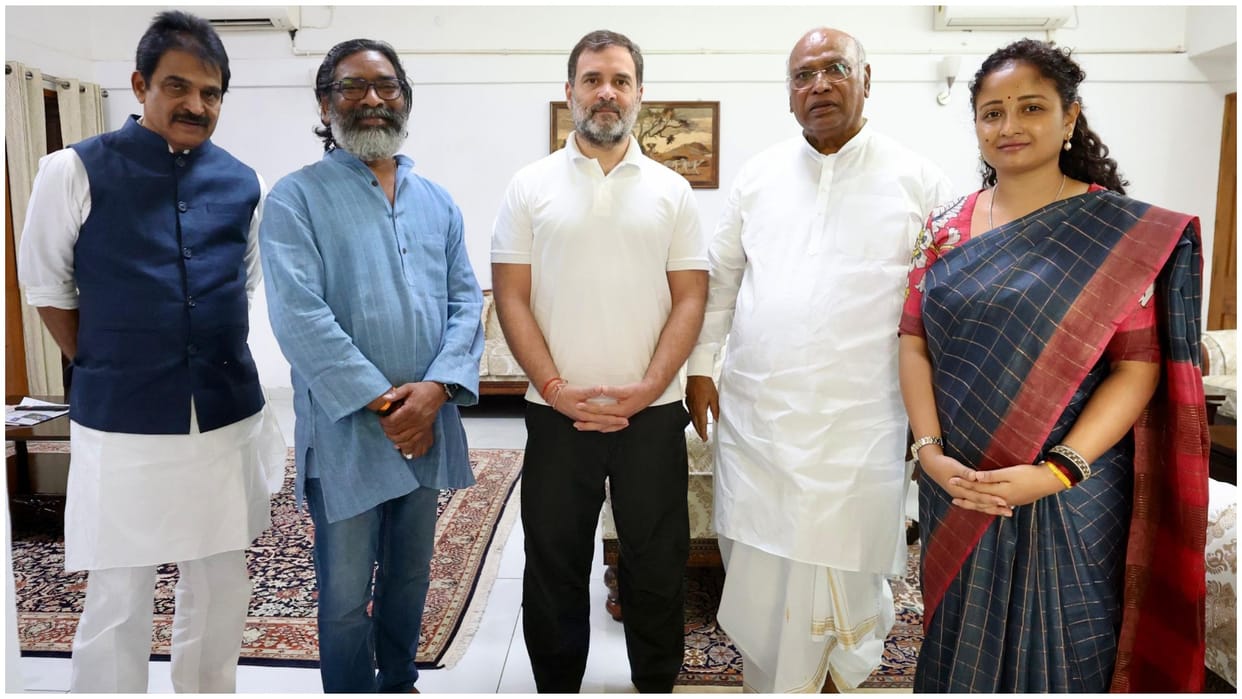 Hemant Soren met Mallikarjun Kharge Rahul Gandhi; Banna Gupta called Champai Soren circus lion