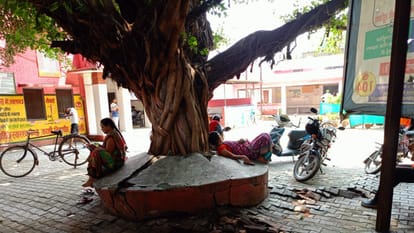 Ground Report of Varanasi health centers number one in health ranking in UP but bad wards