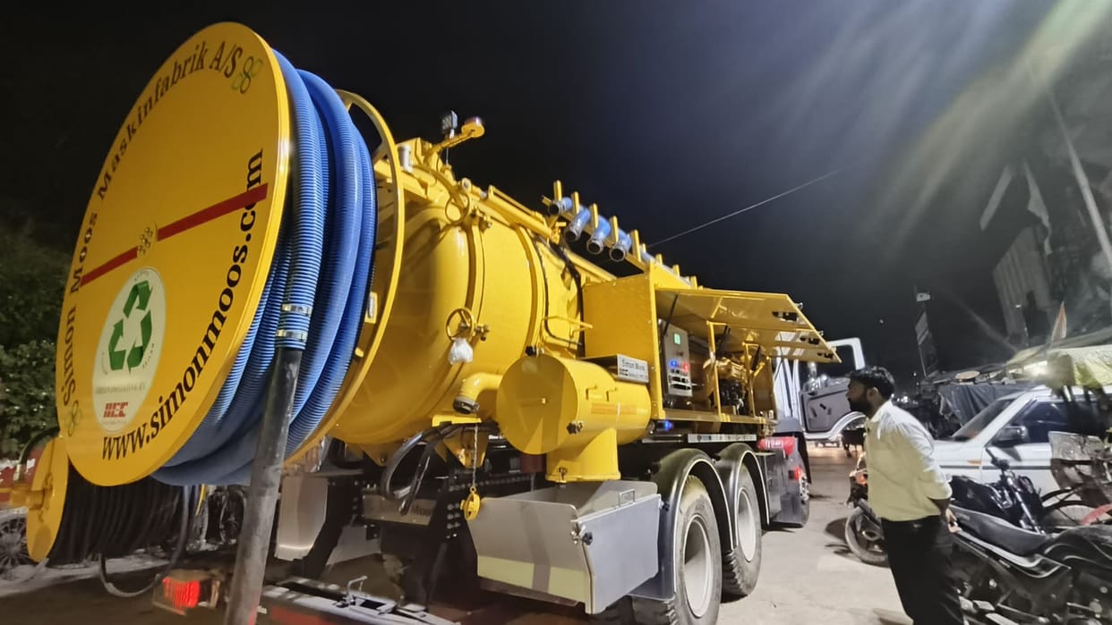 Sewer cleaning will be done with vehicle worth two crores in varanasi
