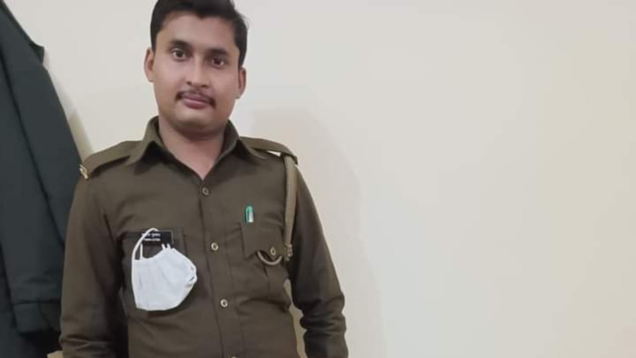 Kannauj woman inspector was also cheated in love cheated of more than three crores