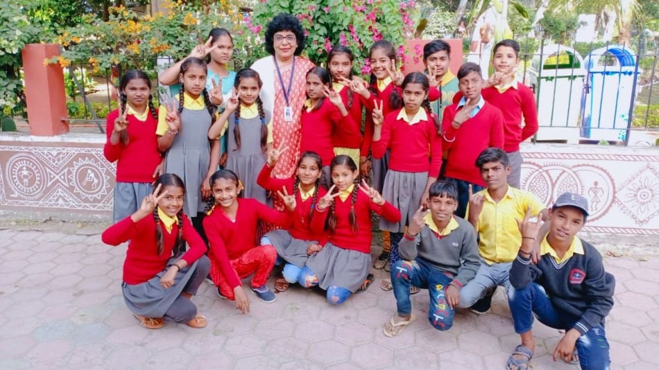 teachers day indore news central library