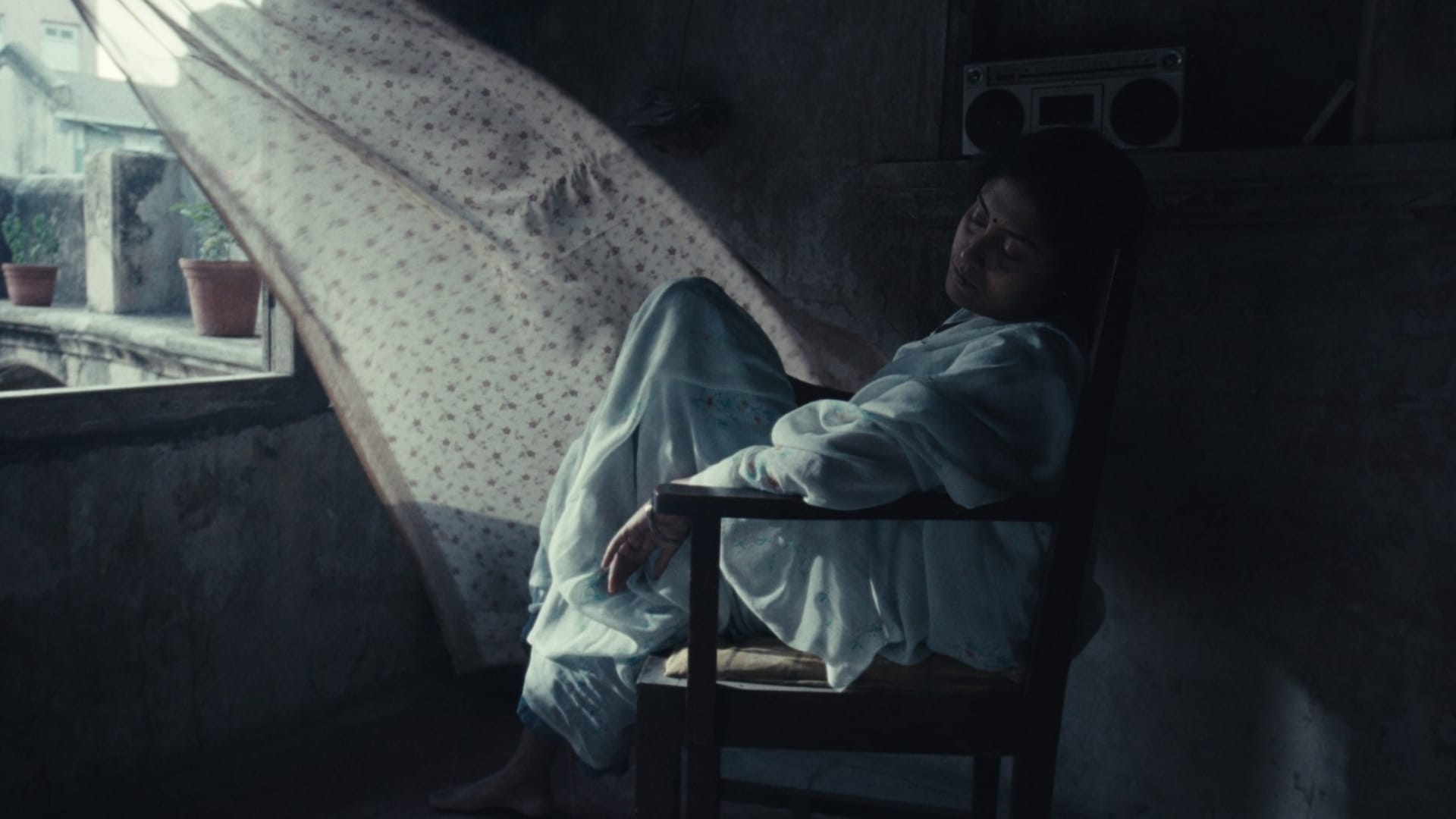 Sad Letters of an Imaginary Woman to Debut at The Busan International Film Festival 2024 october Nidhi Saxena