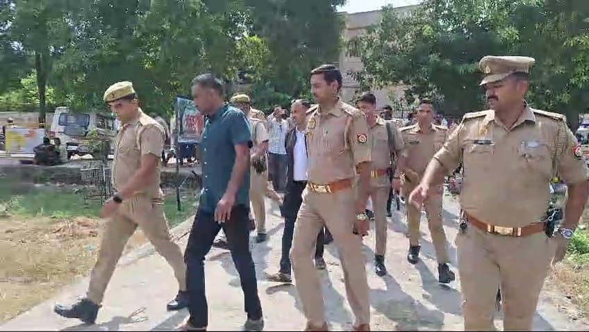 Kannauj Scandal, Neelu said full faith in judiciary, Vigo in hand and mask on face, police take him in remand