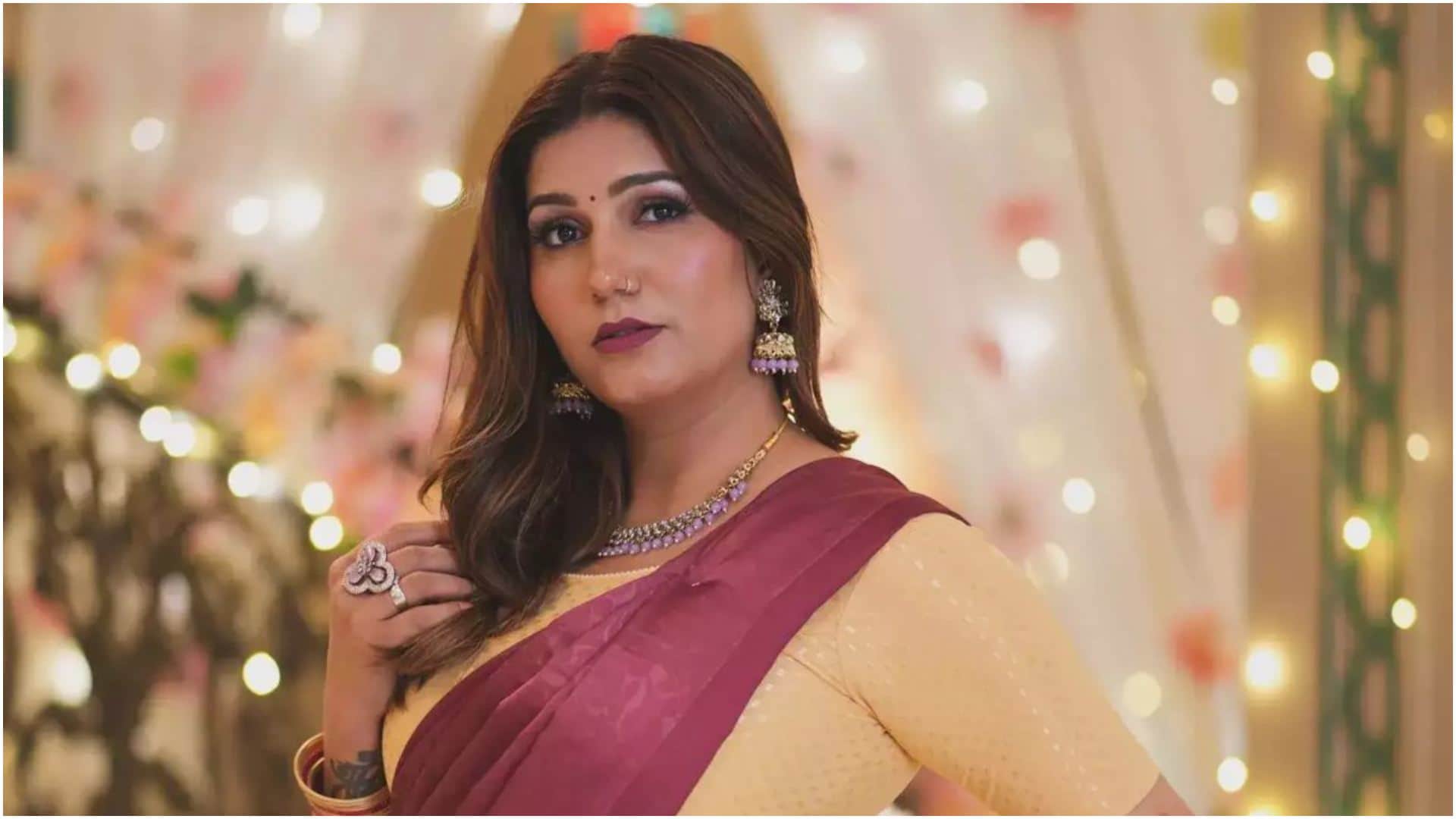 Actresses Who Successfully Hide Pregnancy Radhika Apte Yami Gautam Rani Mukherjee Sapna Chaudhary