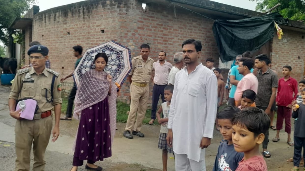 Rumors of wolf attack spread in Bareilly Beheri