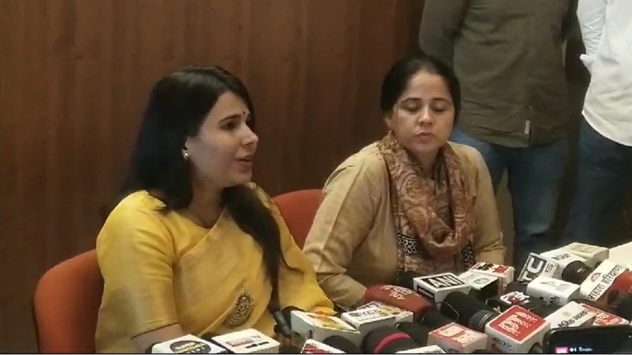BJP candidate Manju Hooda in Rohtak said, Former Chief Minister is like my father