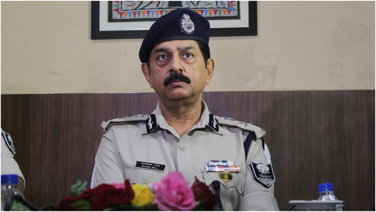 Bihar: DGP Alok Raj inaugurated 'Safe Travel Facility' in Patna Gaya Muzaffarpur Bhagalpur Begusarai nalanda