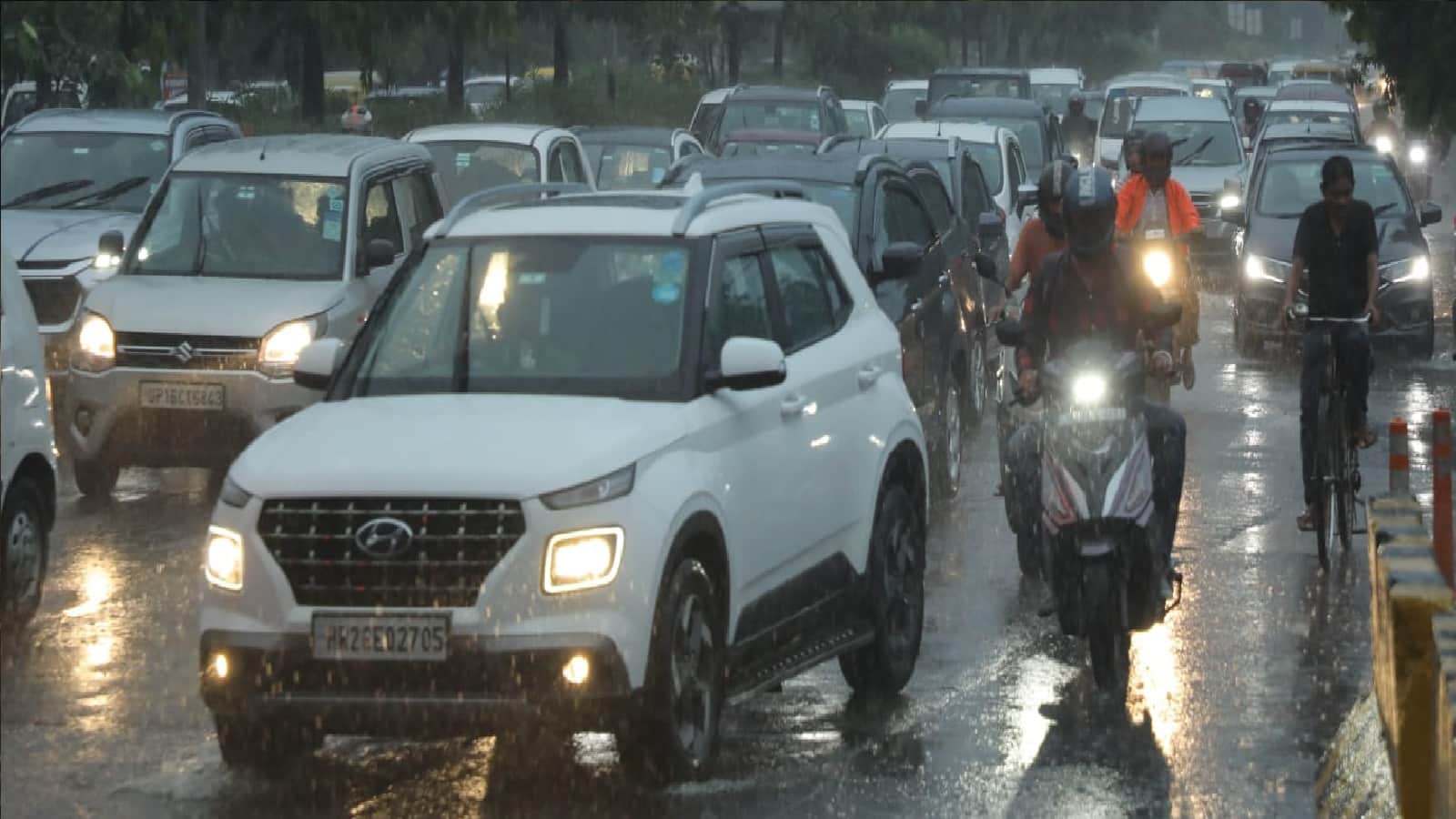 Rainfall causes havoc in Delhi-NCR traffic system in Gurugram collapses See pictures of the jam