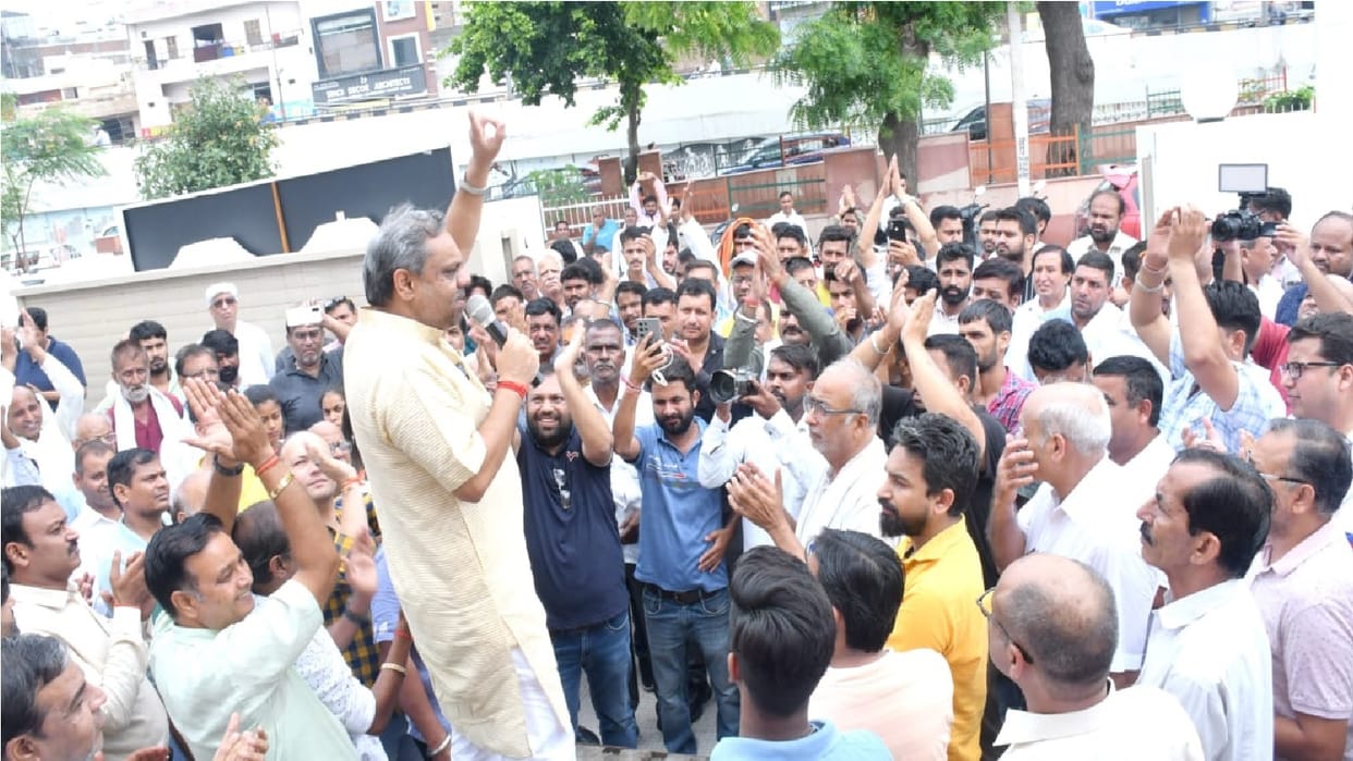 BJP leader Tarun Jain from Hisar said, Dr. Kamal Gupta dummy leader and most failed MLA