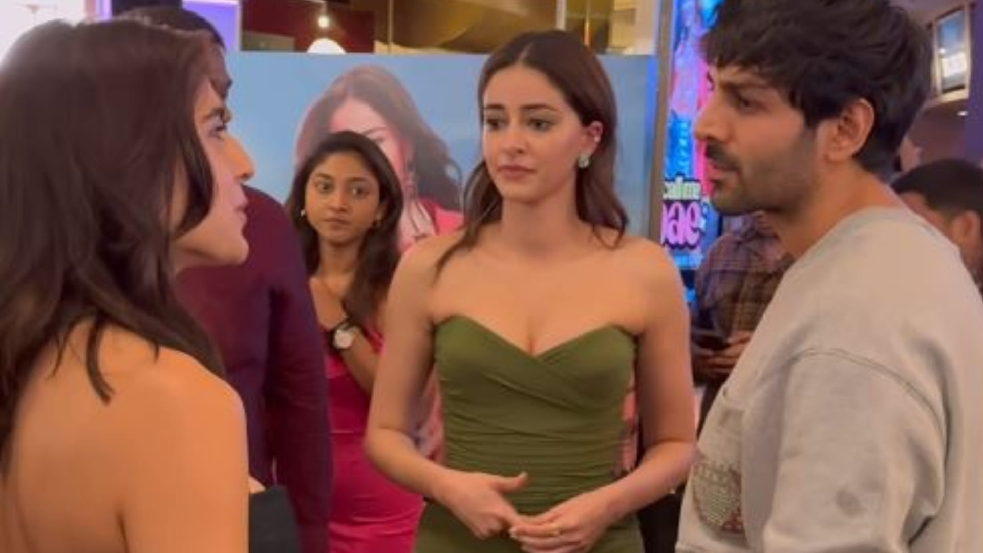 Kartik Aaryan Sara Ali Khan Hug each other Steals the Show on call me bae Ananya Panday Reaction Goes Viral
