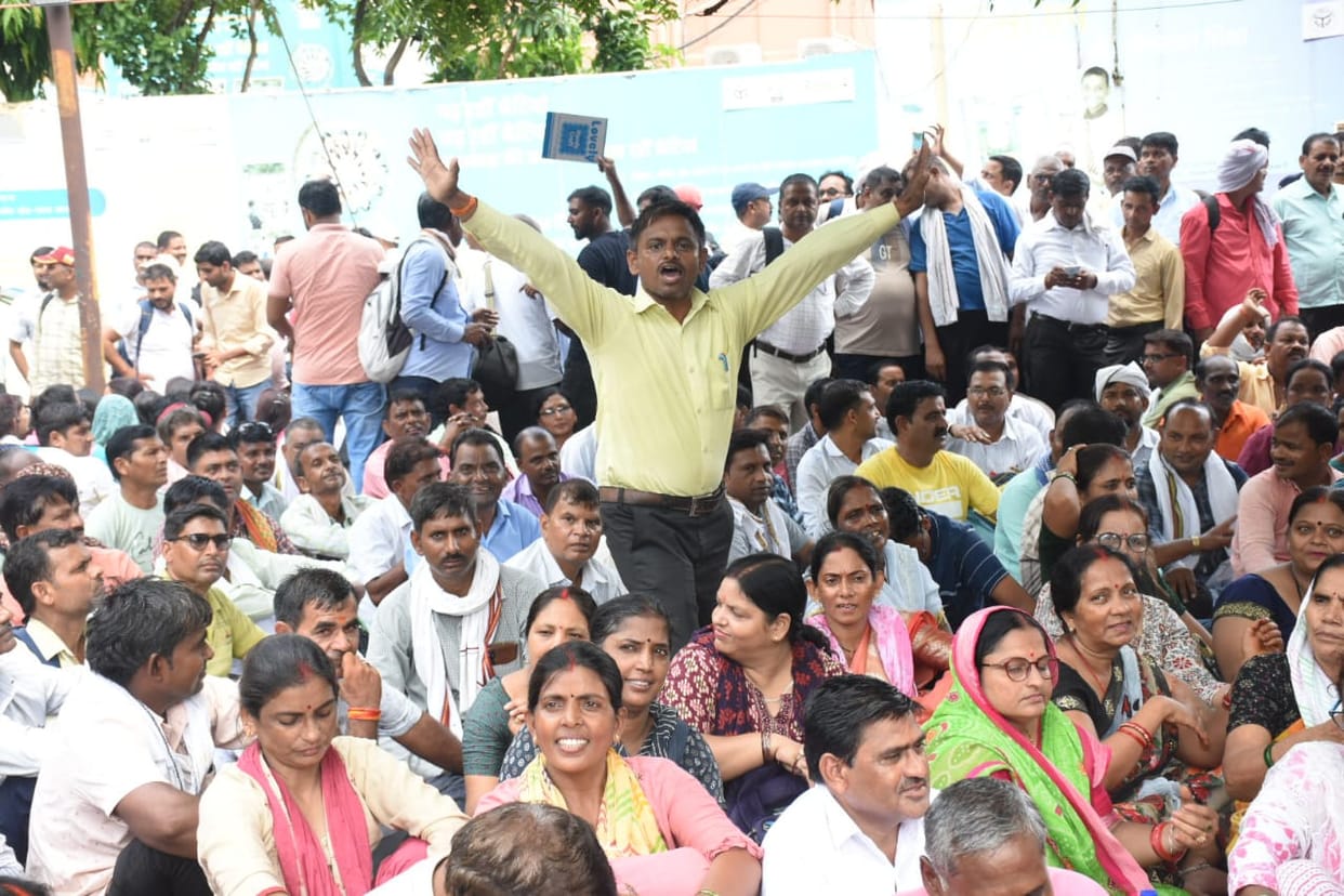 UP: Shikshamitras have neither received a pay hike nor a transfer