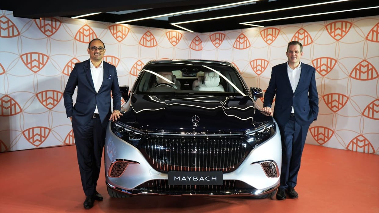 mercedes maybach eqs 680 electric suv launched know the battery range and features