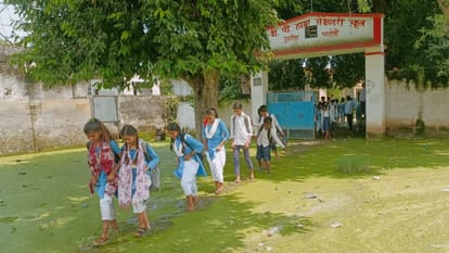 For last 20 days water filled school in chandauli 283 out of 775 children not coming to study
