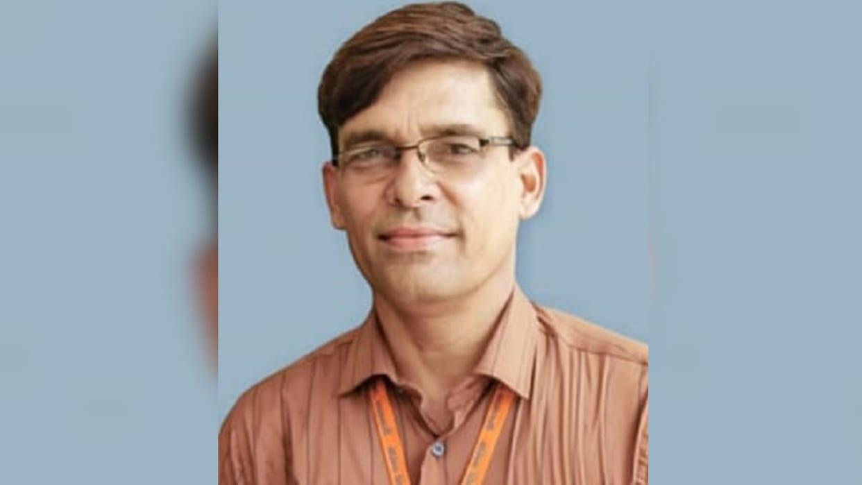 Kamlesh Pandey received State Award on Teachers Day 2024