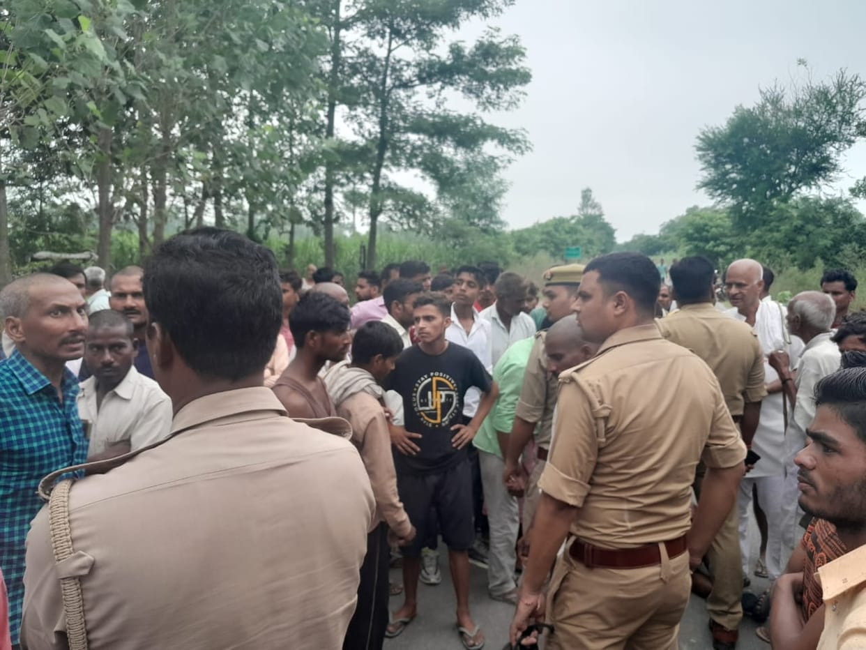Sitapur: Police arrested four in child kidnap and murder case in Sakran.