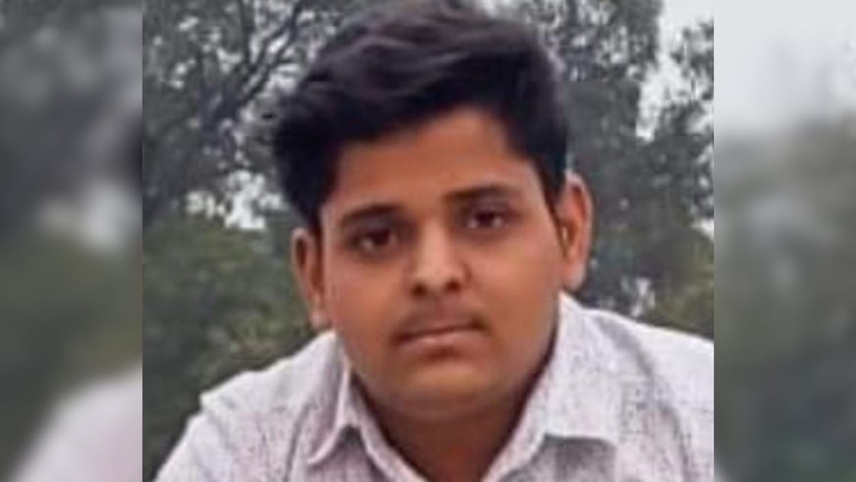 truck ran over boy in chandauli driver fled leaving vehicle chaos among family members
