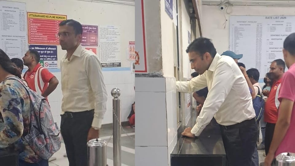 Dehradun DM Savin Bansal Surprise inspection  in Coronation Hospital Like Patient Photos