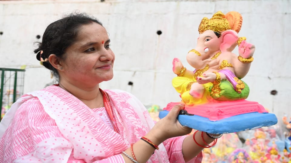 Ganesh Chaturthi 2024: Shubh Muhurat for Puja and Ganpati Sthapana Uttarakhnd News in Hindi
