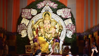 Sakat Chauth 2025  Date Moon Rise Time Know Tilkut Chauth Vrat Date Muhurat Time